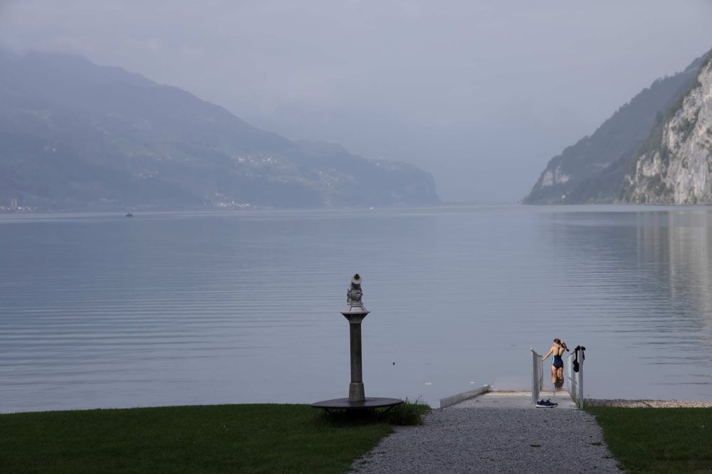 20231001095212 W39 7641