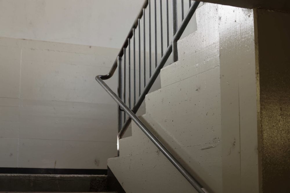 20231001095212 W39 7694