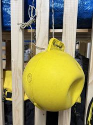 20240907152625 Gelb Wasser T